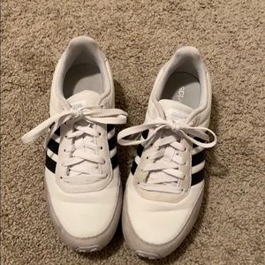Adidas Sneakers